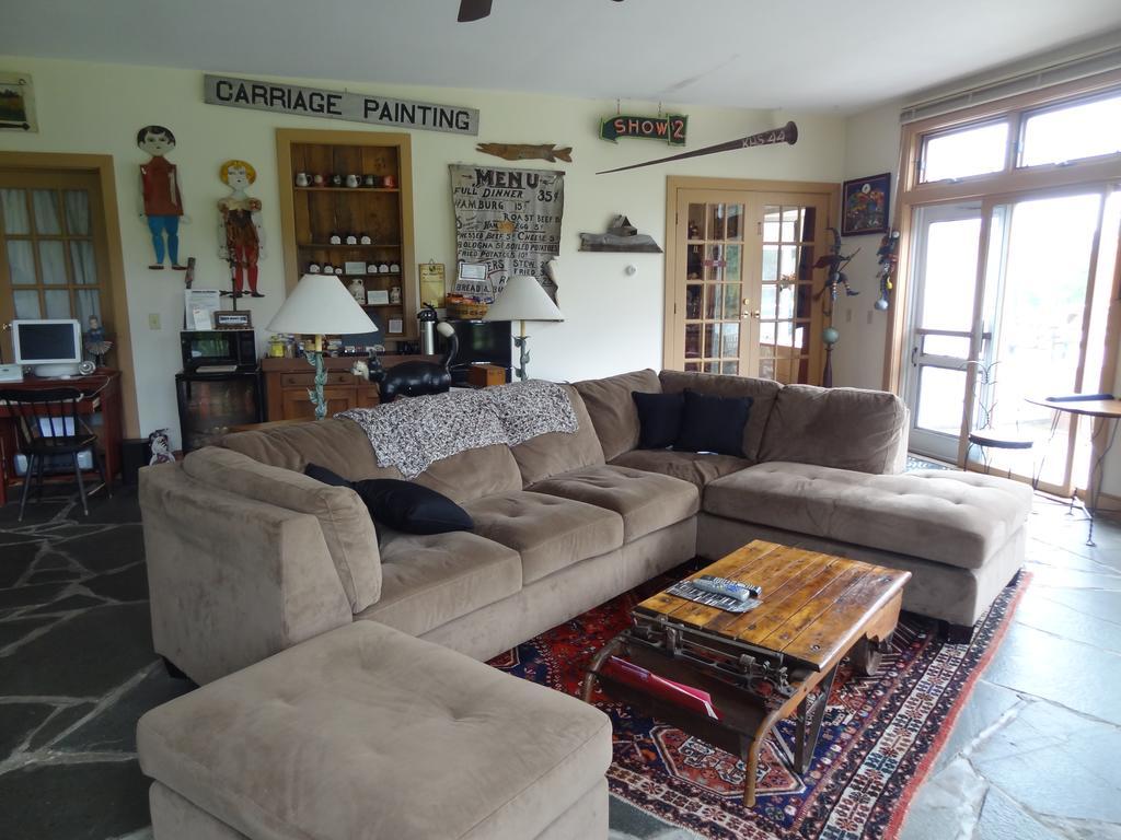 Inn At Buck Hollow Farm Fairfax Экстерьер фото