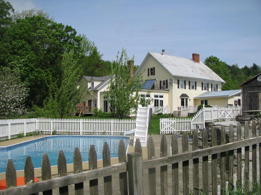Inn At Buck Hollow Farm Fairfax Экстерьер фото